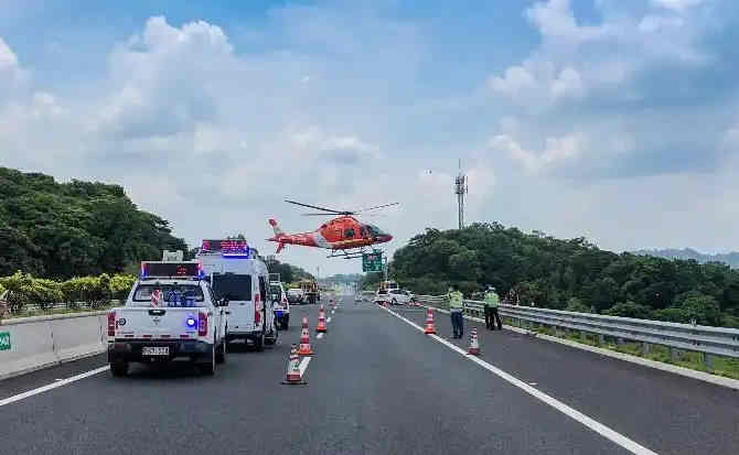 雷山高速公路汽车救援案例