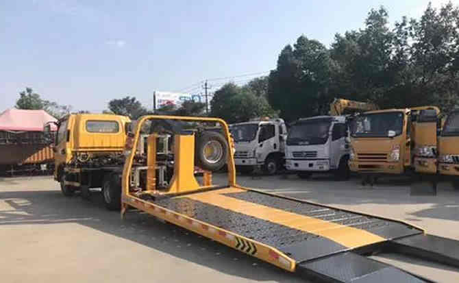 雷山汽车中途维修案例